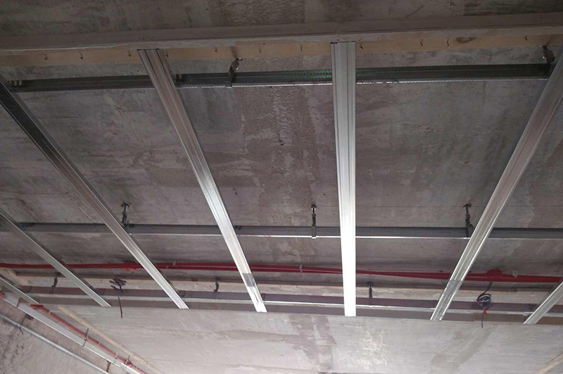 裝飾吊頂什么龍骨材料好？最熱門的三種材料